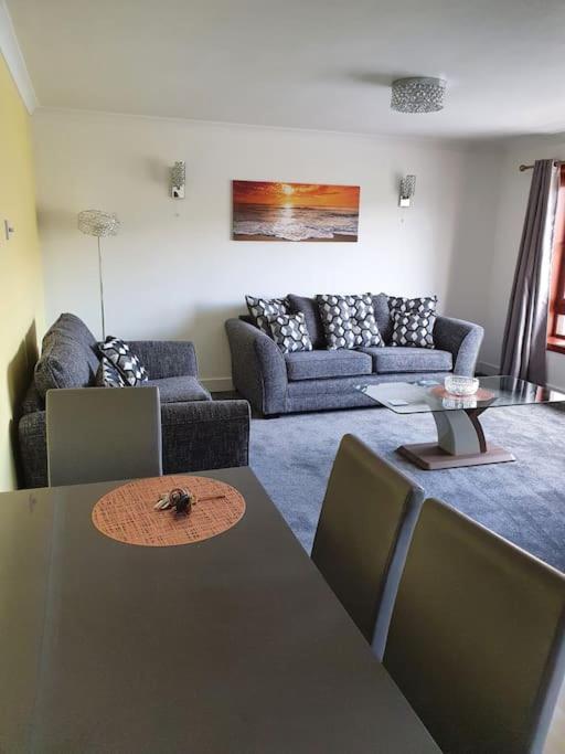 Premium Ground Floor Apartment, Near Fort William Town Centre Extérieur photo